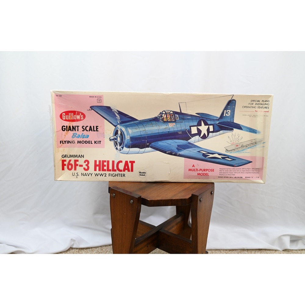 Guillows Giant Scale Balsa F6F-3 Hellcat Flying Model Kit 1005 WW2 Fighter